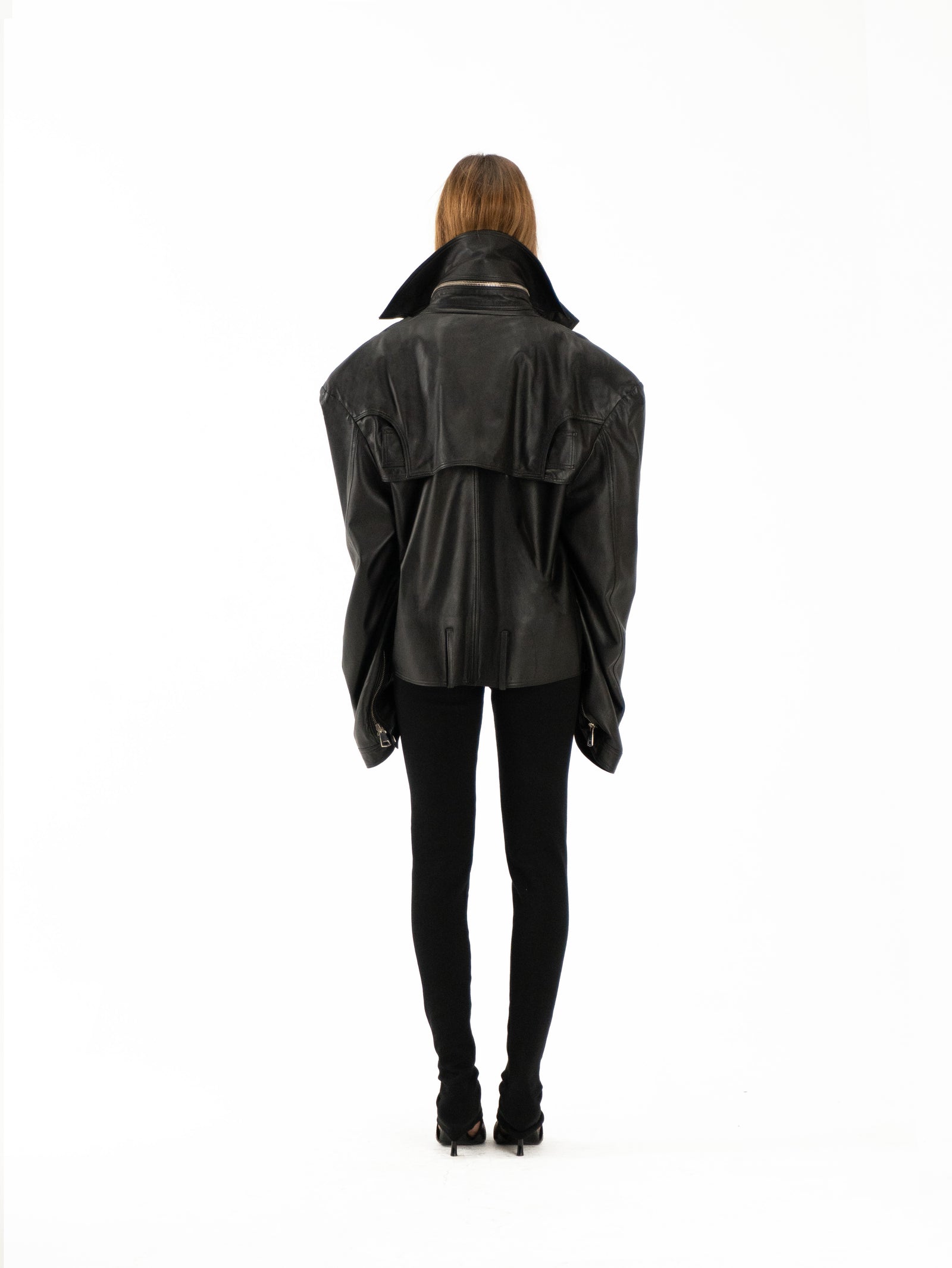 SHORT LEATHER JACKET