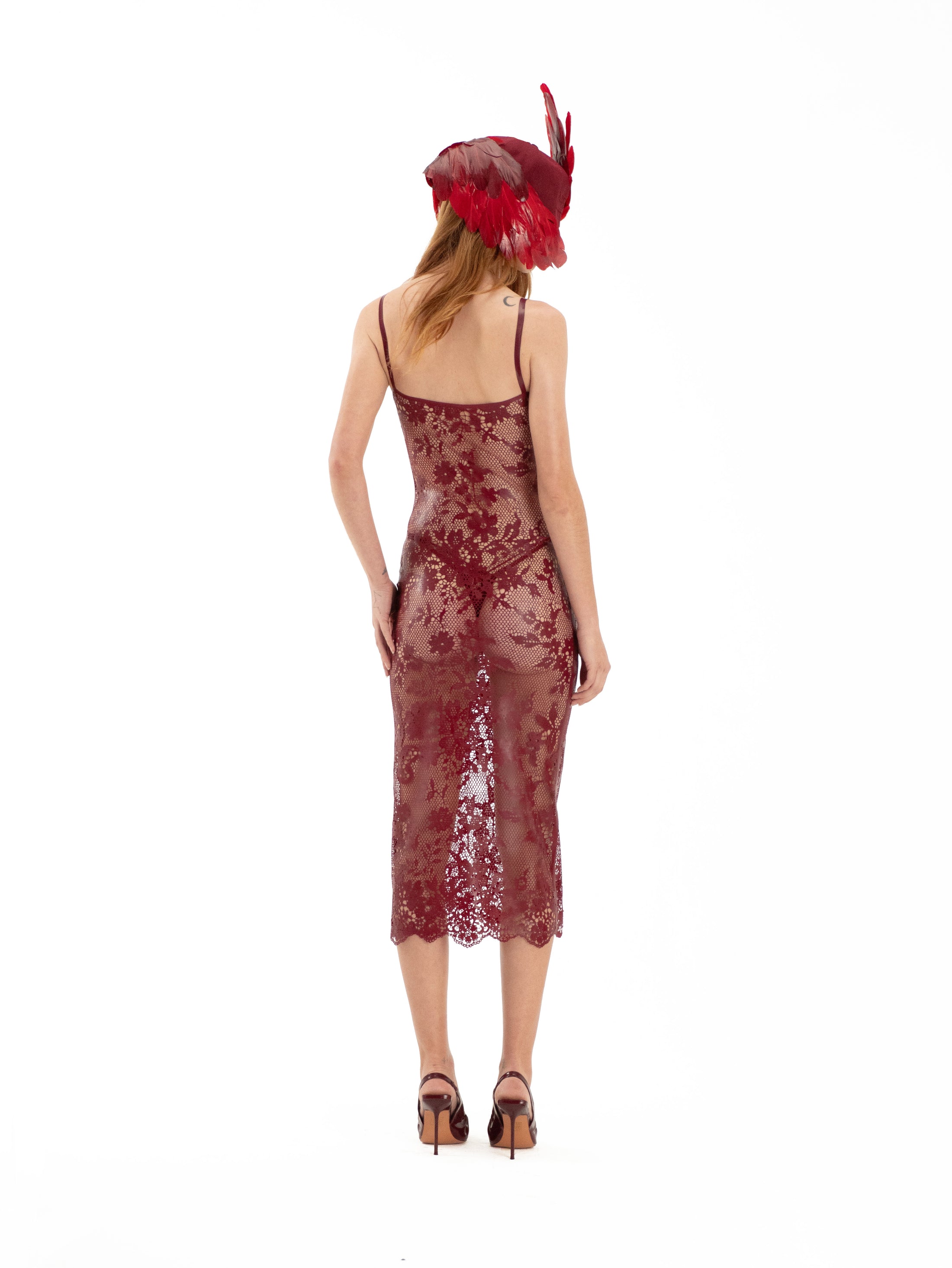 color:burgundy