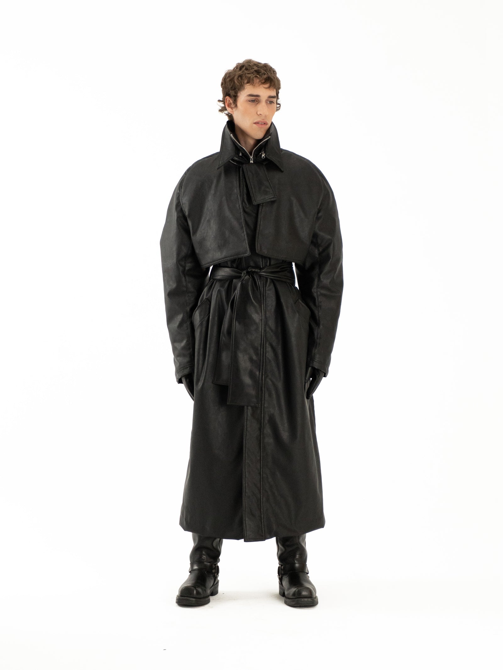 color:black