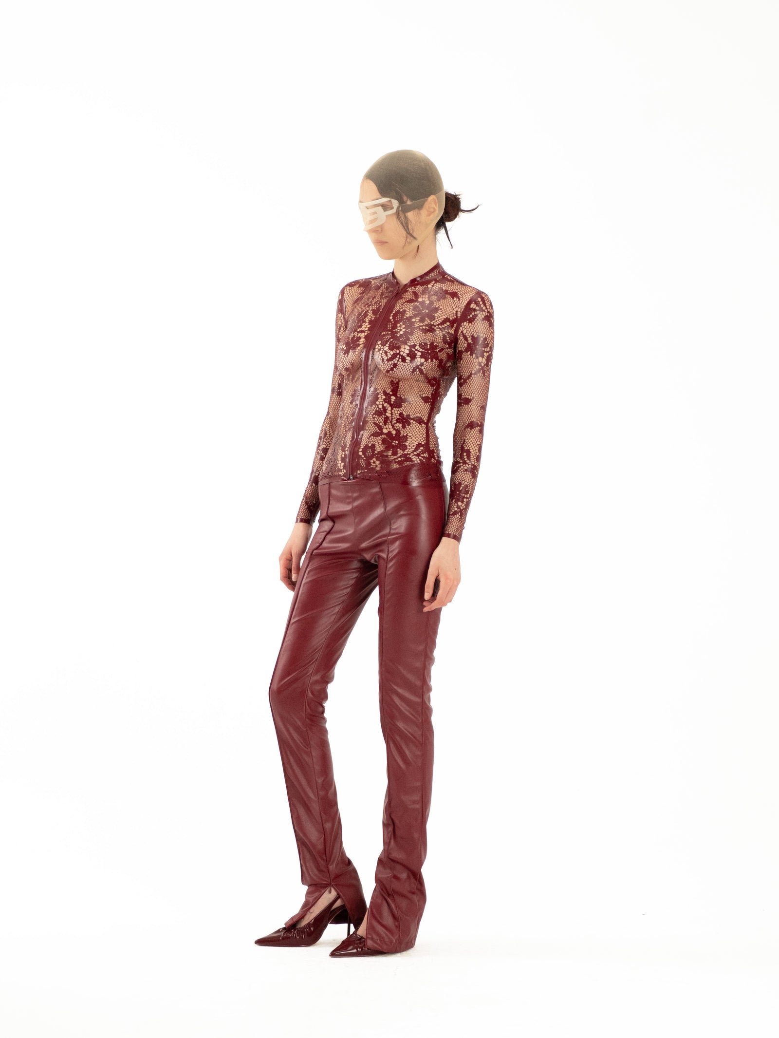 color:burgundy