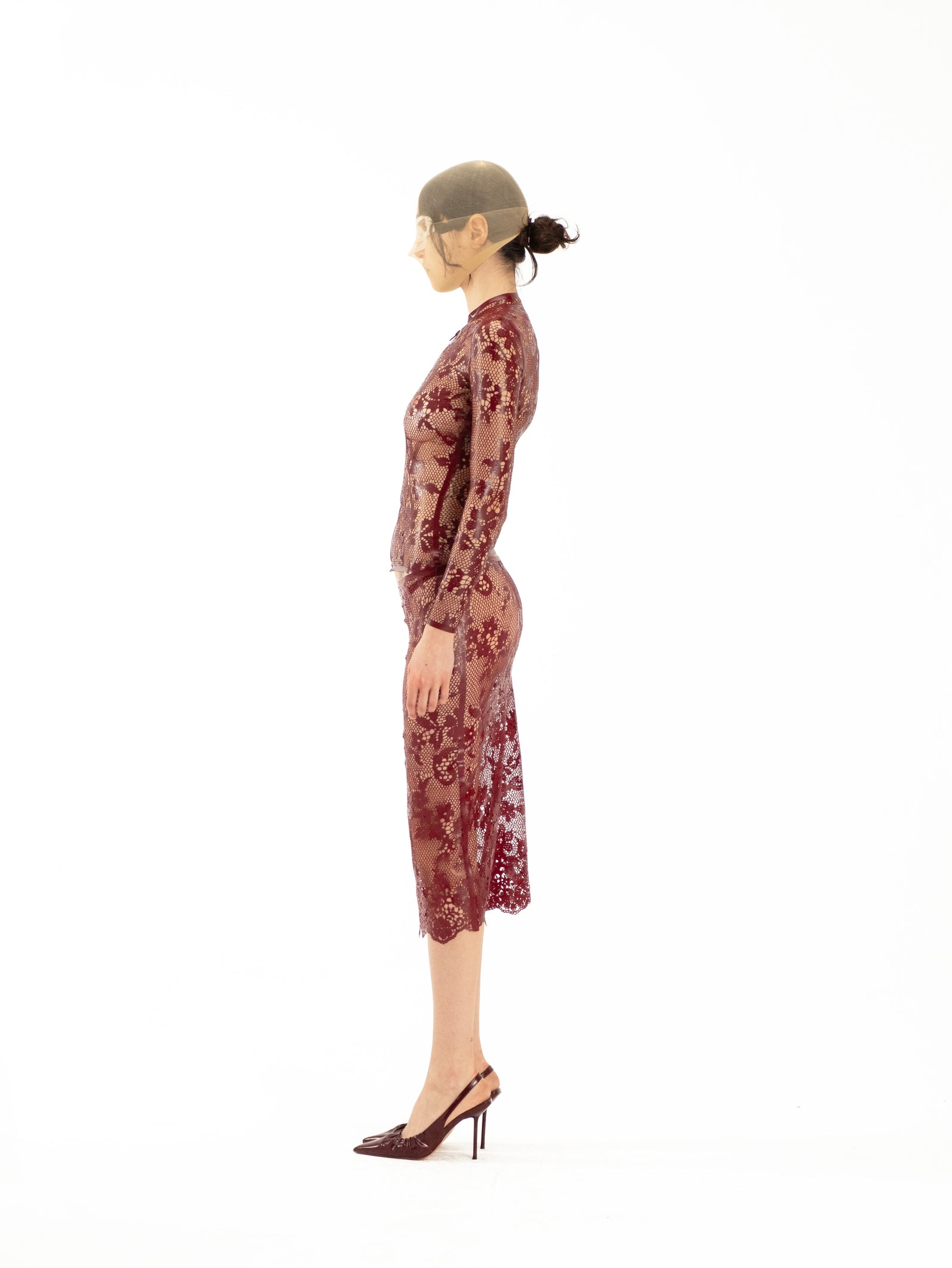 color:burgundy