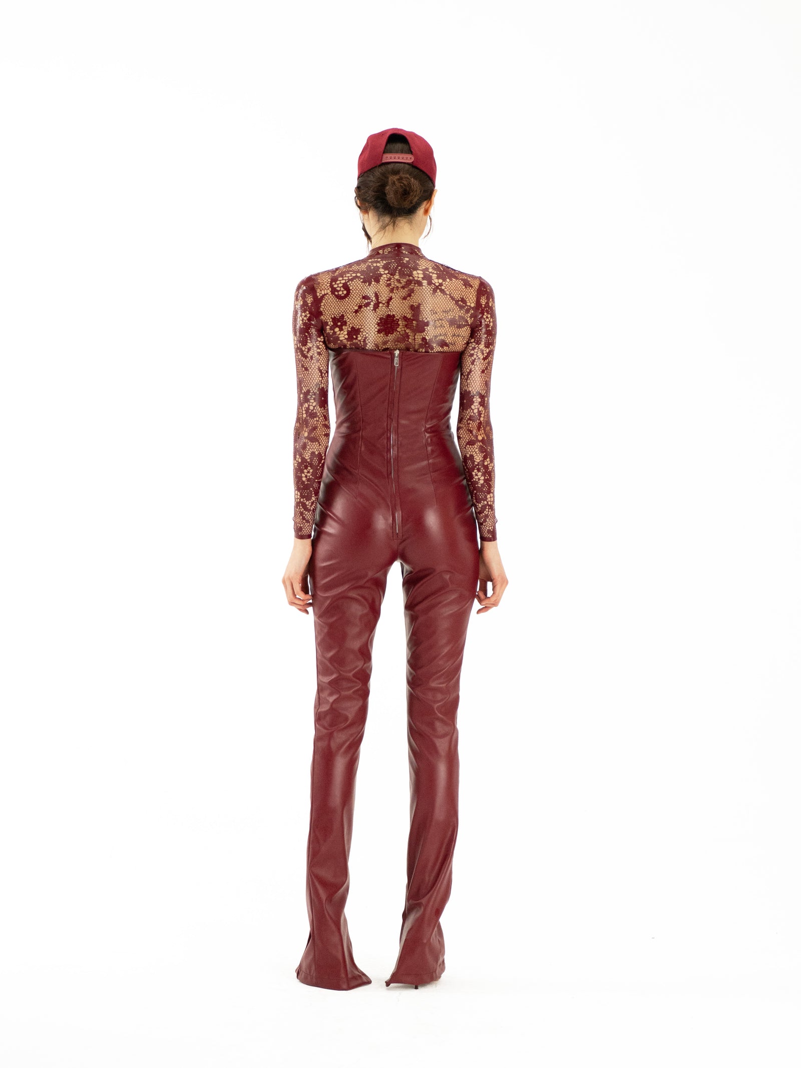 color:burgundy