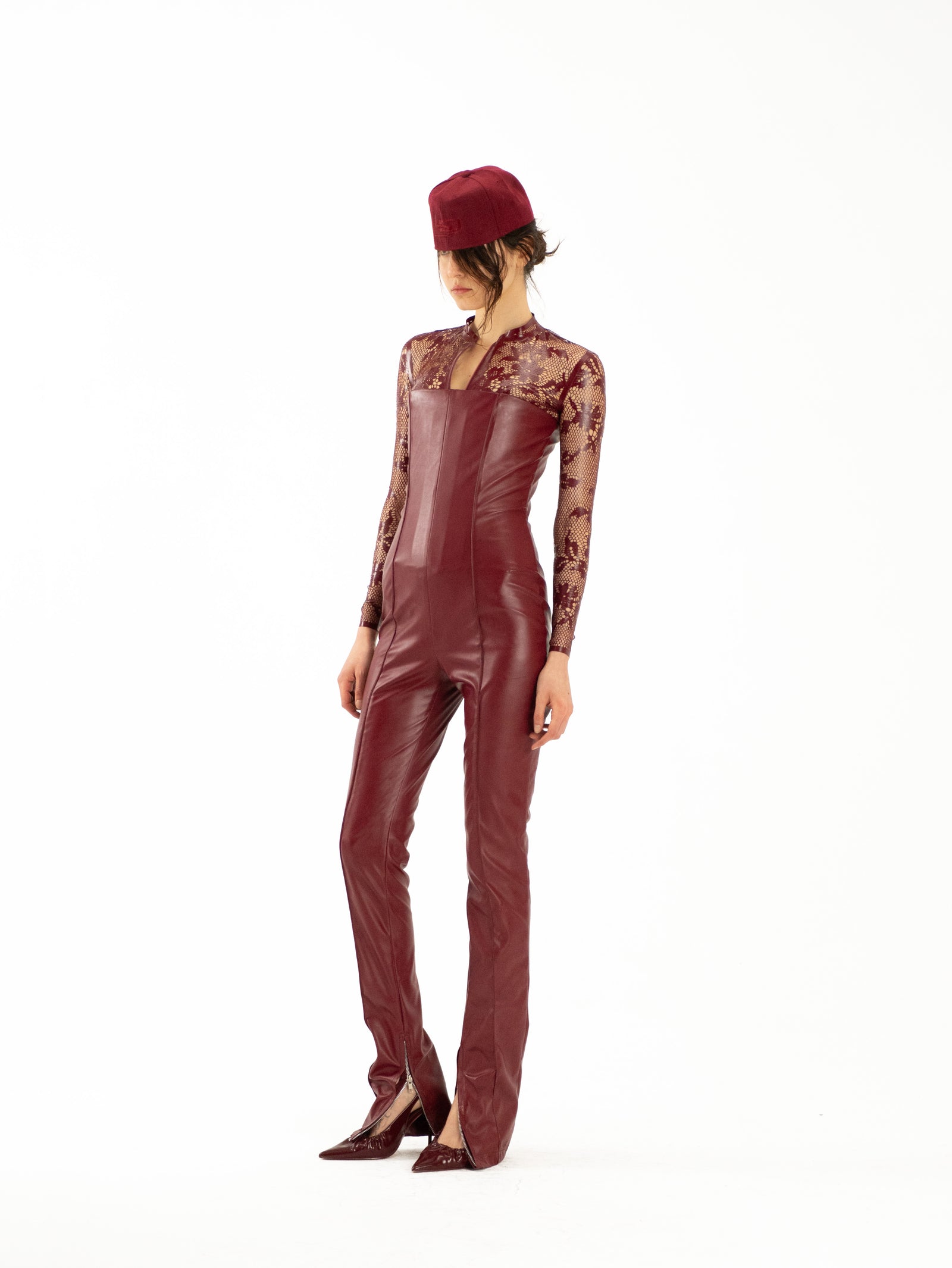 color:burgundy