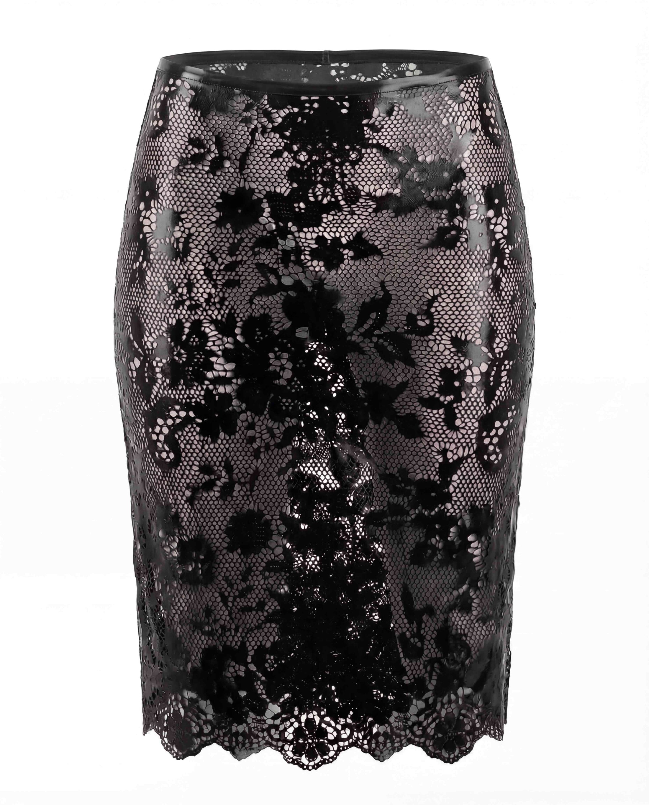 color:black