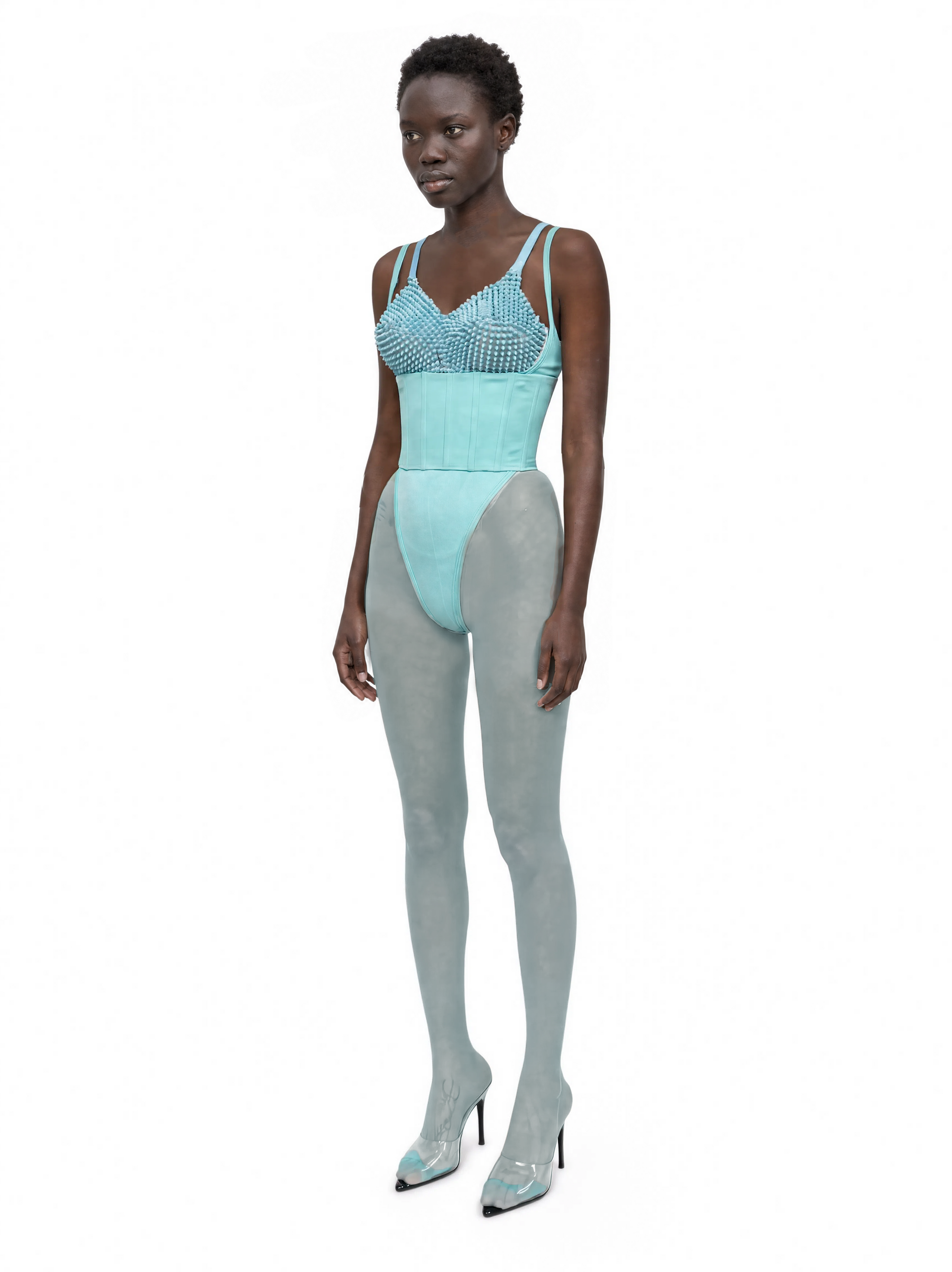 color:turquoise