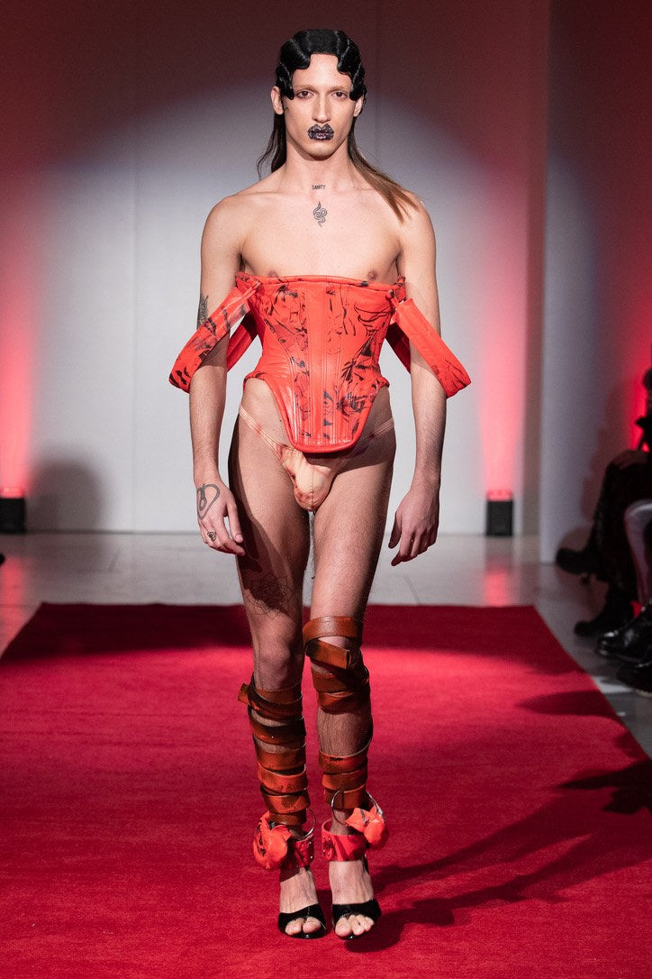 AW20 — El Invitado