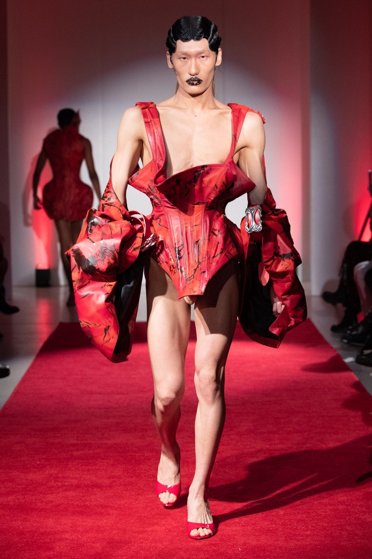 AW20 — El Invitado