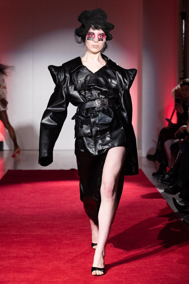 AW20 — El Invitado