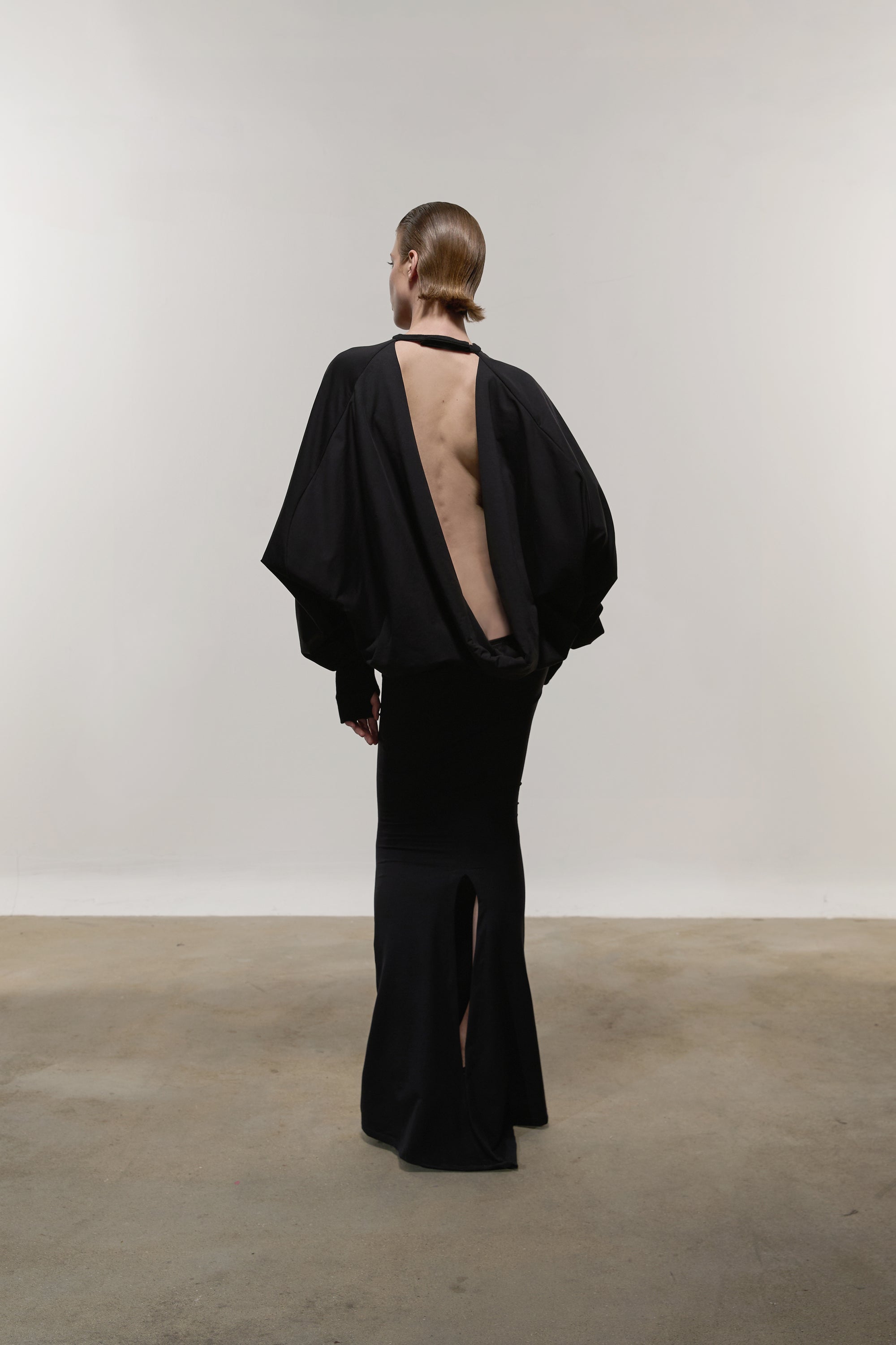 AW25