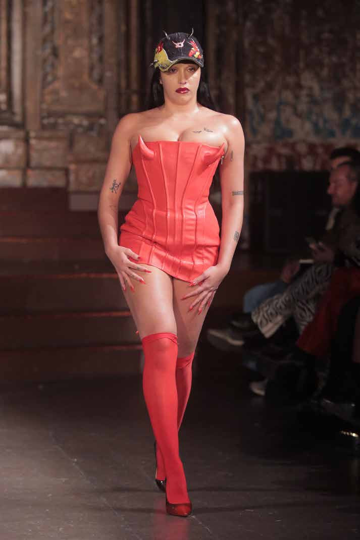 AW23