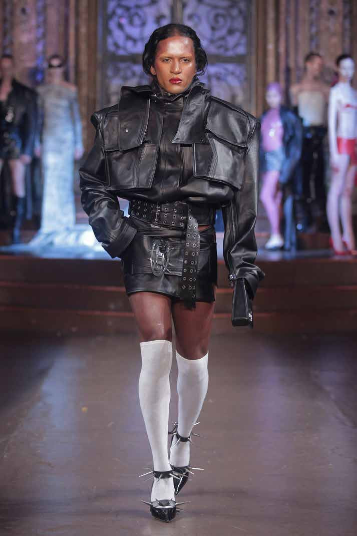 AW23